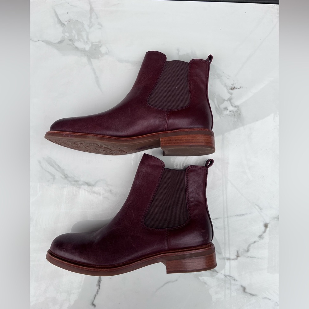 Sofft Burgundy Leather Pull On Women’s Boots